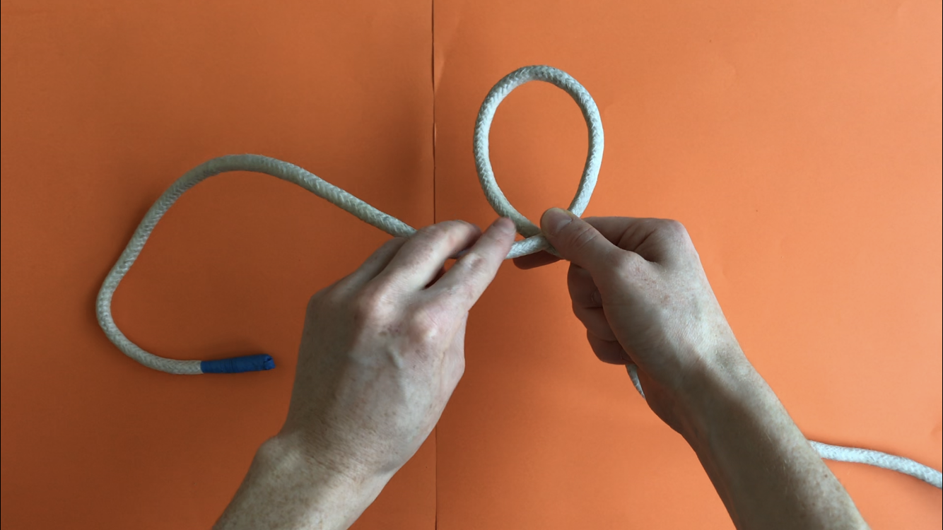 how to tie a thumb knot