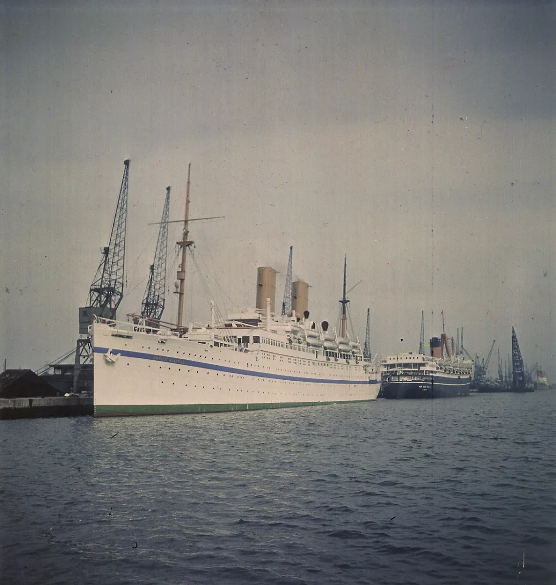 Photo of the ship Empire Windrush docked at Southampton Harbour in 1950.