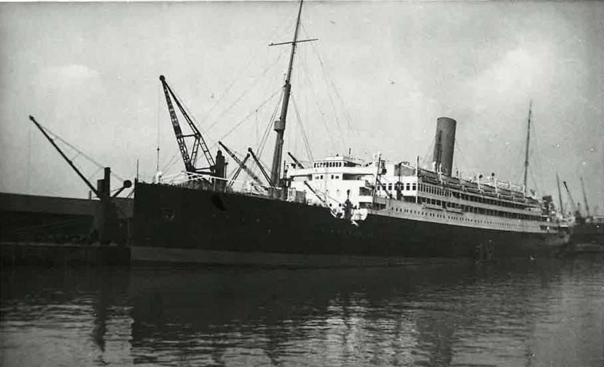 Black and white image of SS Almanzora