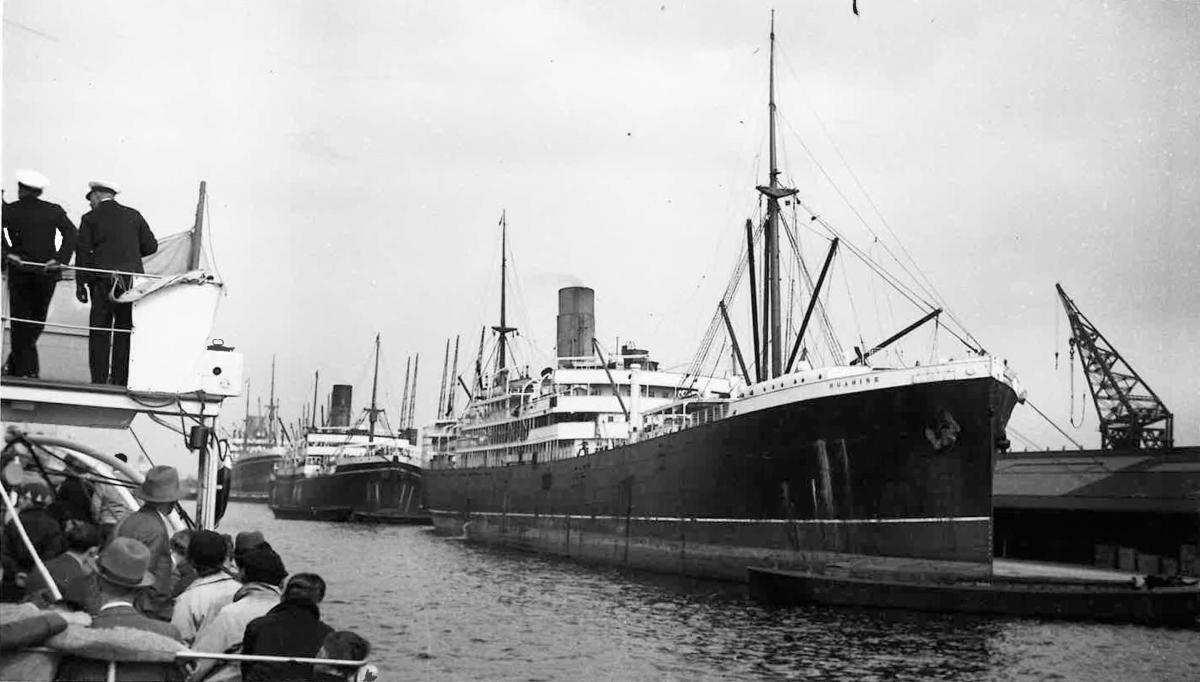 Black and white image of SS Auriga