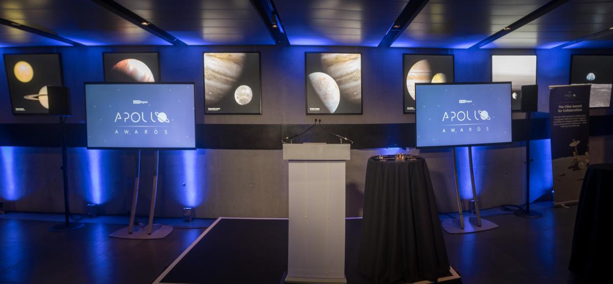 Screens set up at Peter Harrison Planetarium - credit to Greg Allen