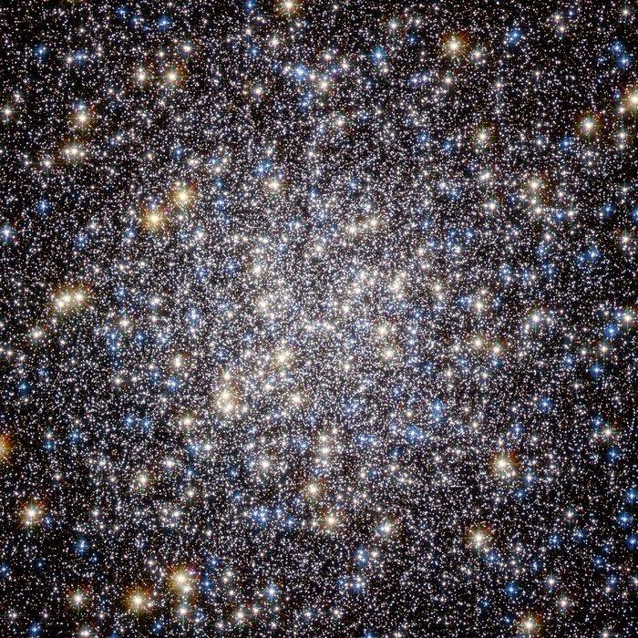 The crowded heart of the Hercules globular cluster- many bright stars against a black background
