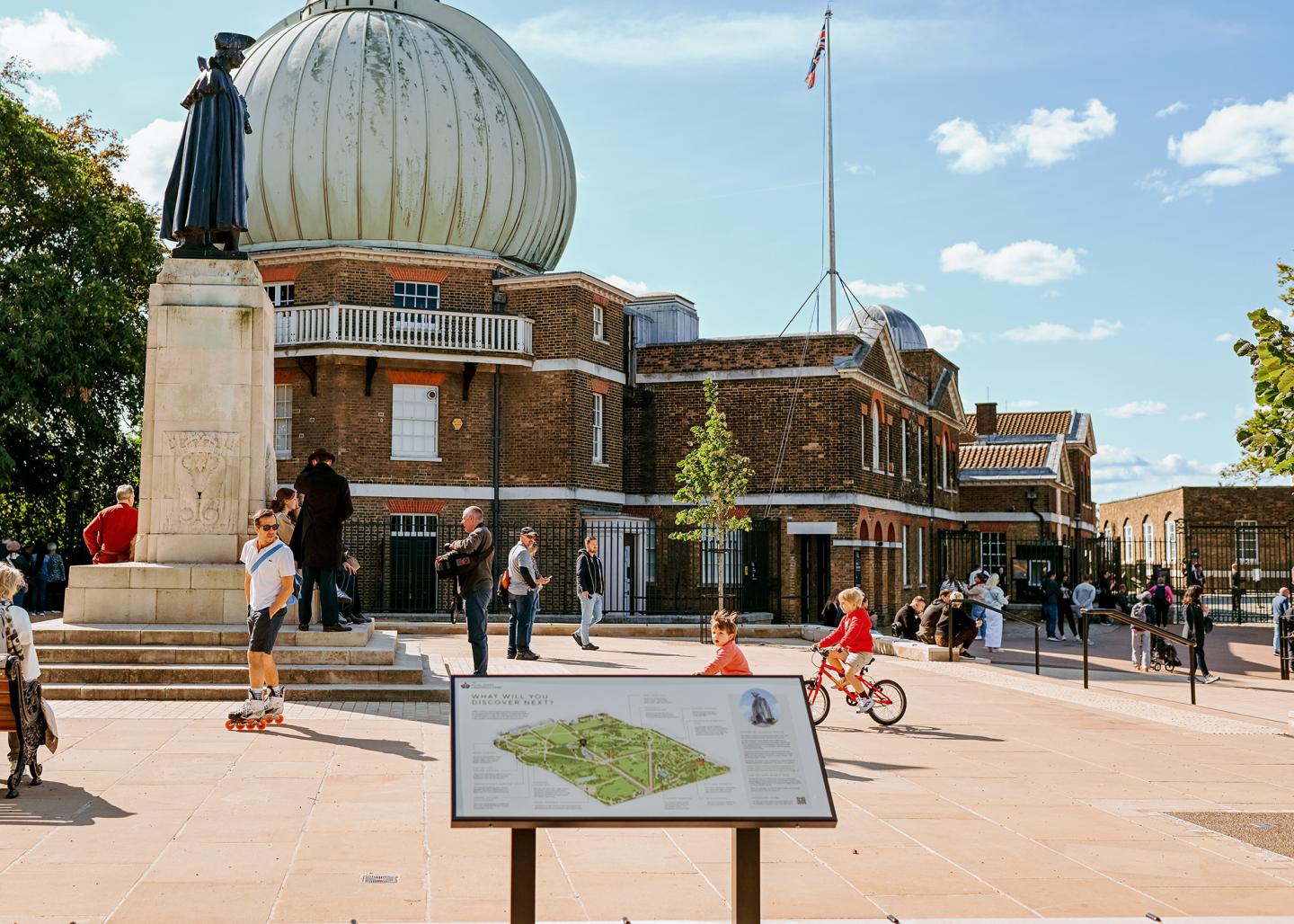 The viewing platform in Greenwich Park outside the Royal Observatory